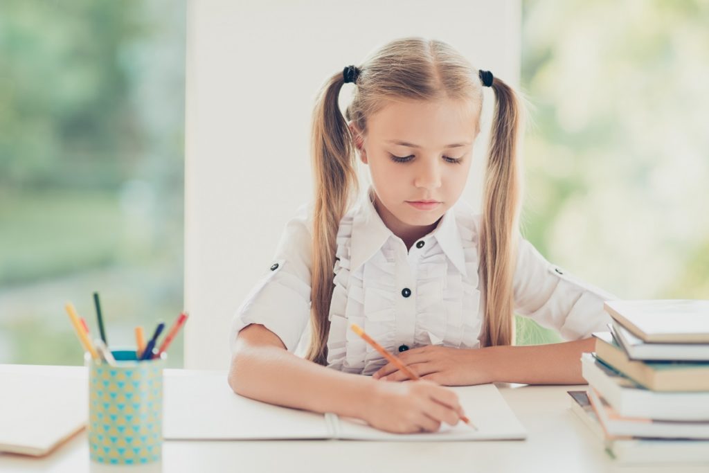 kid studying